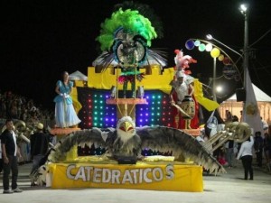 CARRO ABRE ALAS OS CATEDR_TICOS 2015jpg