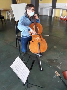 Com recursos do FIC, Orquestra de Violoncelos da Capital é oportunidade de aprendizado musical