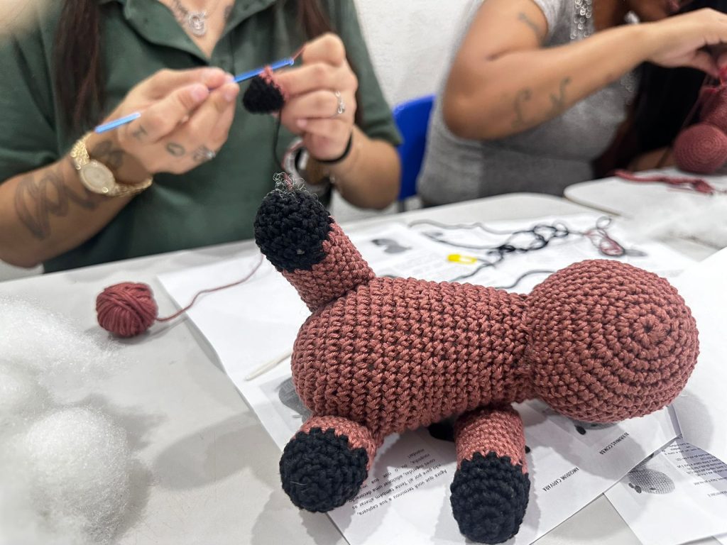 Projeto Artesania promove oficina gratuita de Crochê Amigurumi no Centro Cultural Projeto Artesania promove oficina gratuita de Crochê Amigurumi no Centro Cultural