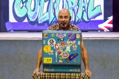 Circo-Le-Chapeau-O-incrivel-atirador-de-facas-114