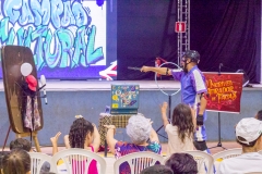 Circo-Le-Chapeau-O-incrivel-atirador-de-facas-151