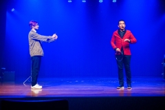 Espetaculo-Circo-Interacoes-Magicas-com-Ilusionista-Thiper-Thiago-Caboclo-09571