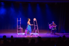 Espetaculo-Teatral-Aquele-Aquela-Menos-Ela-Liz-Natali-Soria-2500