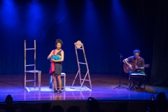 Espetaculo-Teatral-Aquele-Aquela-Menos-Ela-Liz-Natali-Soria-2506