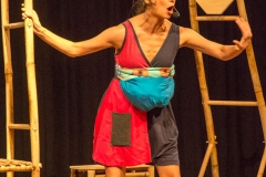 Espetaculo-Teatral-Aquele-Aquela-Menos-Ela-Liz-Natali-Soria-2520