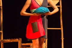 Espetaculo-Teatral-Aquele-Aquela-Menos-Ela-Liz-Natali-Soria-2542
