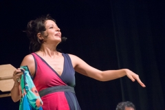 Espetaculo-Teatral-Aquele-Aquela-Menos-Ela-Liz-Natali-Soria-2551