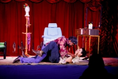 Espetaculo-Teatral-Tesoura-com-Teatral-Grupo-de-Risco-8975
