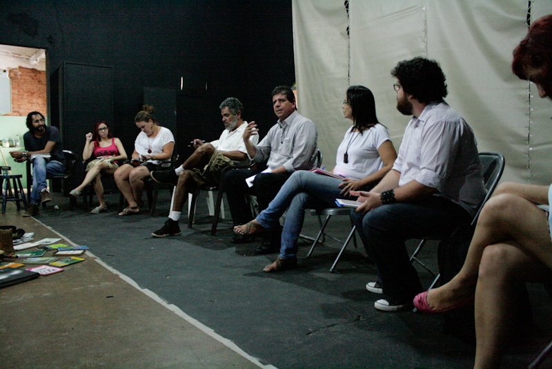 03-24-15 boca de cena - roda de conversa - organização da classe teatral no brasil - referencias e avanços - teatral grupo de risco - 8142.JPG